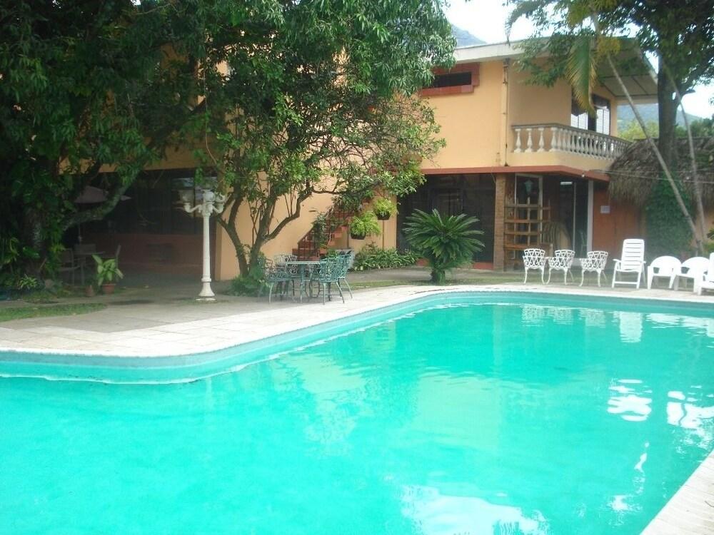 Hotel Mediterraneo Plaza 3*