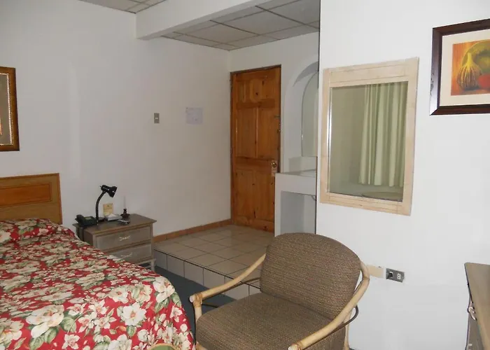 Hotel Mediterraneo Plaza