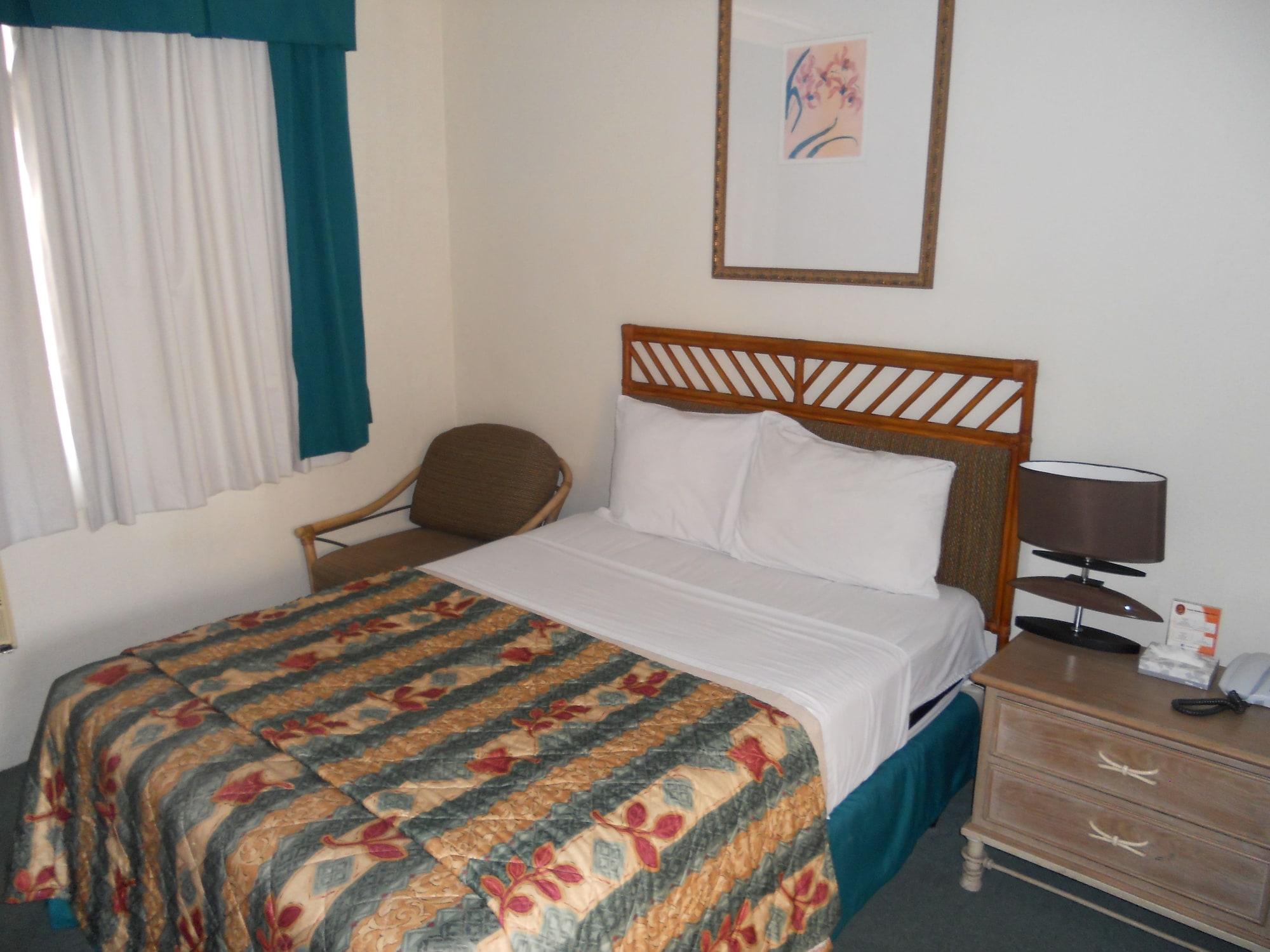 Mediterraneo Plaza Hotel 3*
