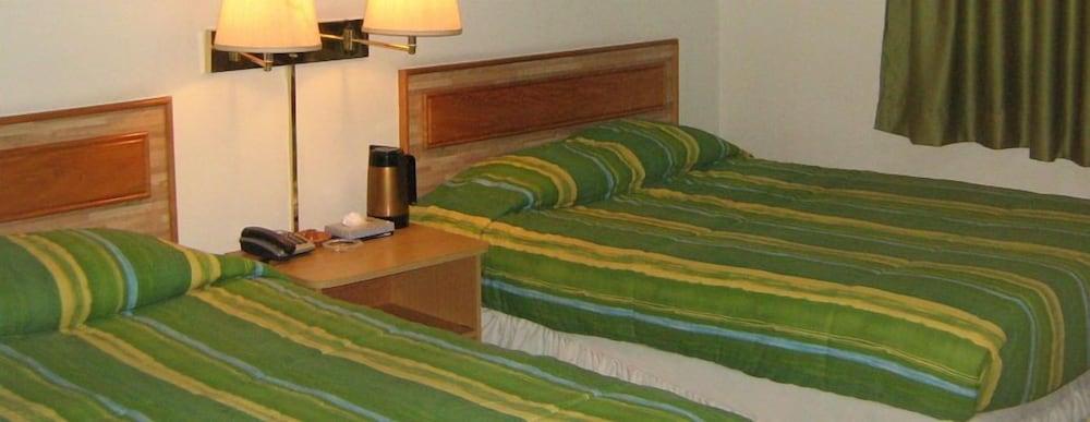 Mediterraneo Plaza Hotel